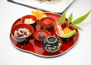 プレゼント特集 あかちゃん向けプレゼント お食い初めの画像